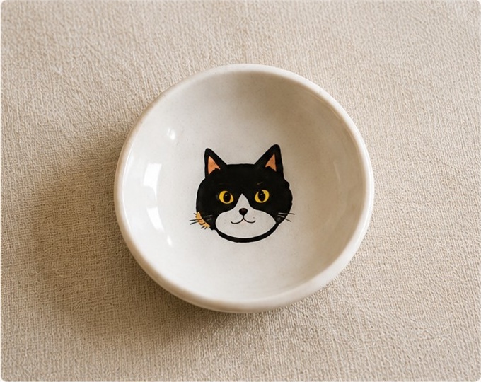 ねこの豆皿